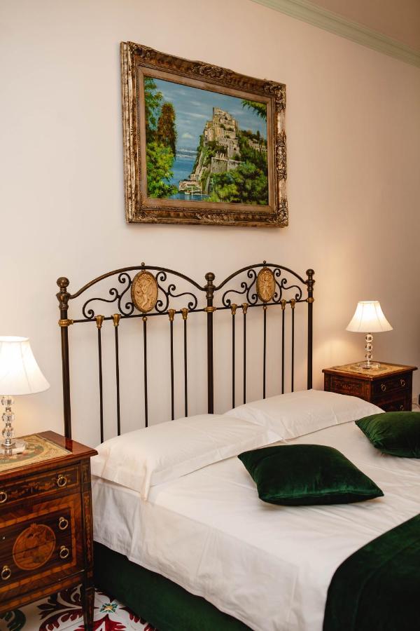 Delfini Trevi House Roma Exterior foto