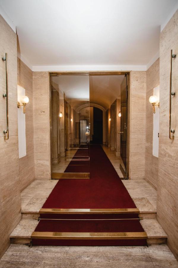 Delfini Trevi House Roma Exterior foto